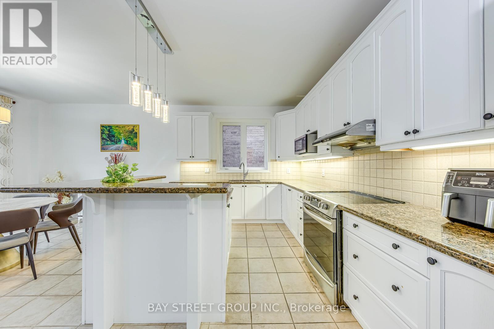 16 Henderson Street, Hamilton, Ontario  L9K 0H1 - Photo 22 - X13087454