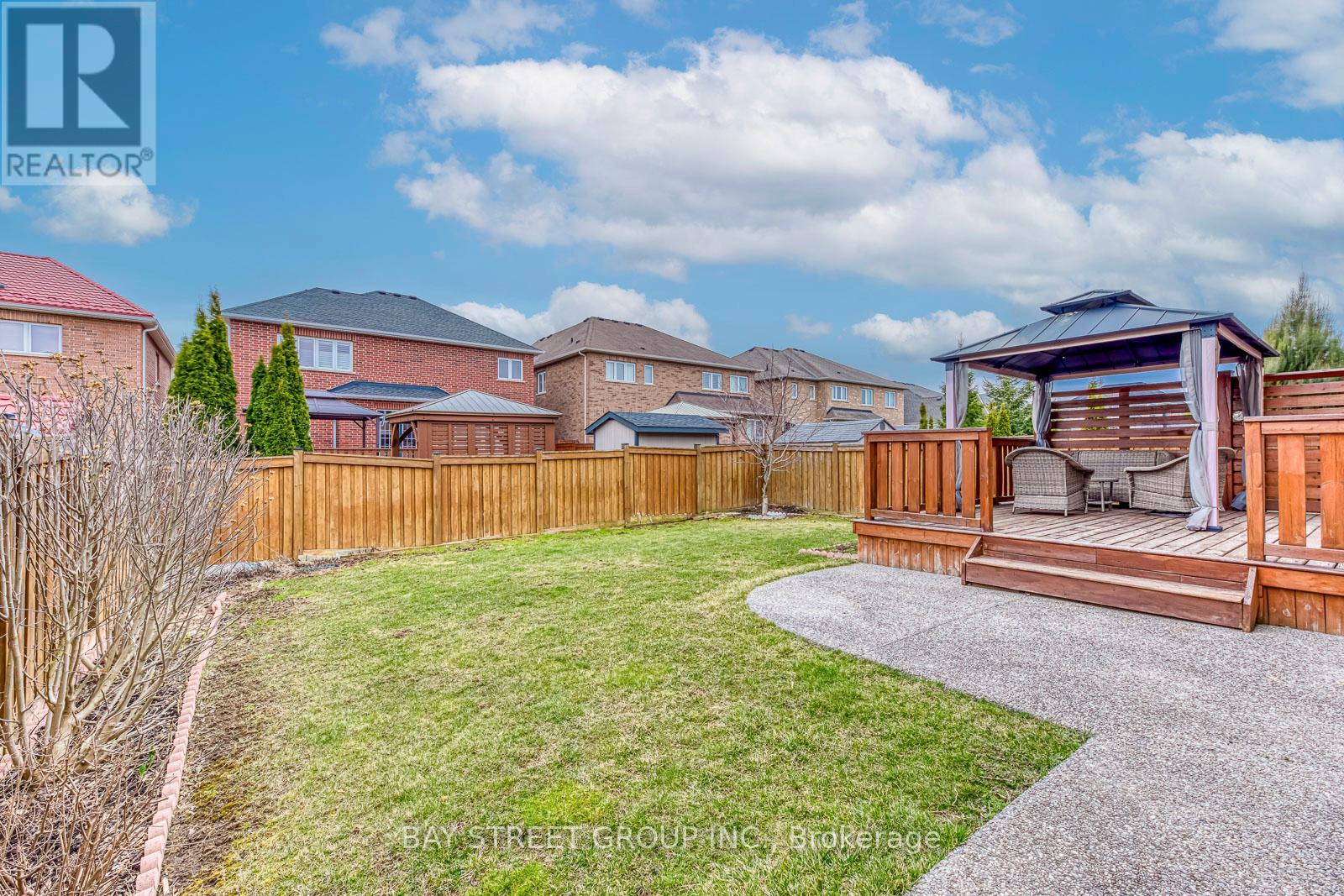 16 Henderson Street, Hamilton, Ontario  L9K 0H1 - Photo 33 - X13087454