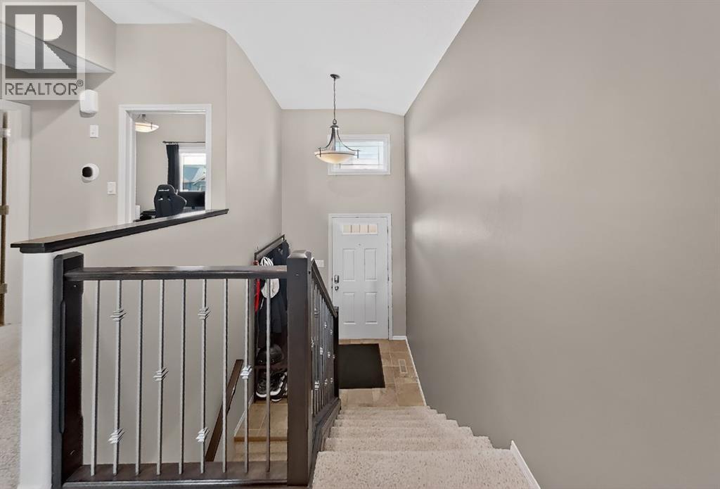 711 Sunset Place, Coaldale, Alberta  T1M 0C5 - Photo 5 - A2302051