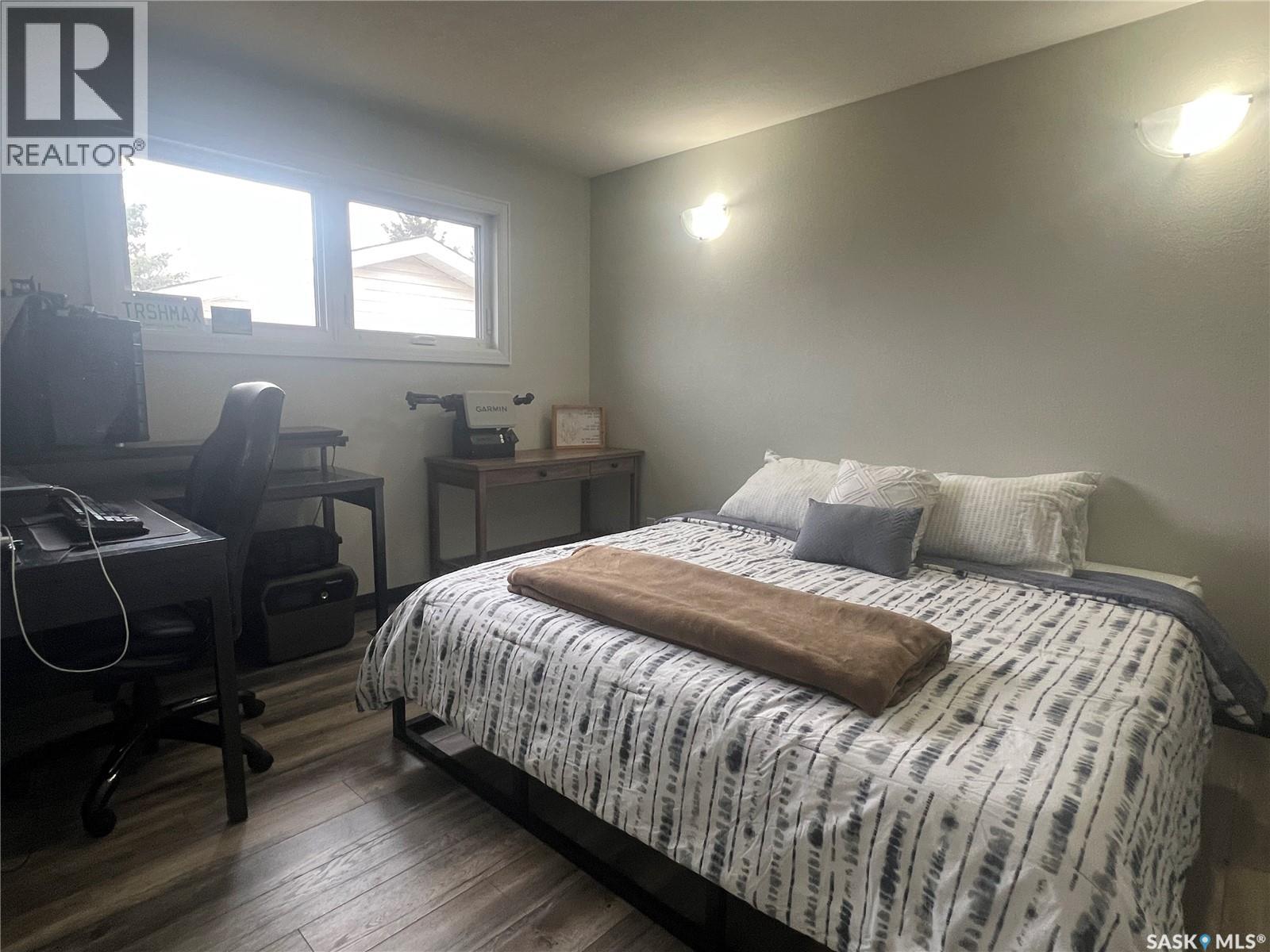 901 Thompson Street, Whitewood, Saskatchewan  S0G 5C0 - Photo 19 - SK035009