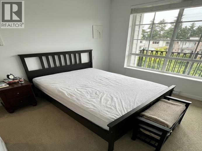 320 608 Como Lake, Coquitlam, British Columbia  V3J 0B2 - Photo 3 - R3119102