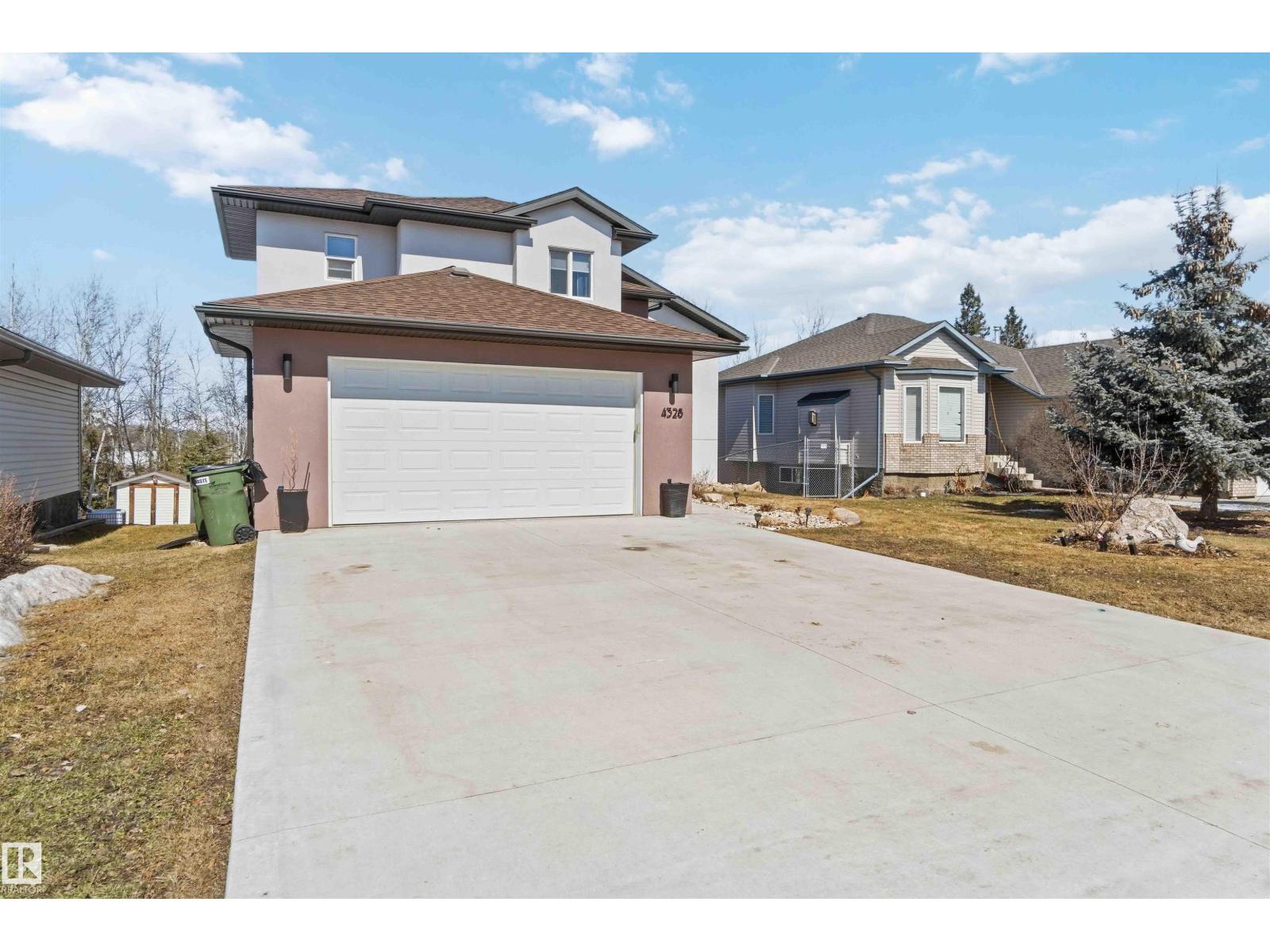4328 48a Ave, Onoway, Alberta  T0E 1V0 - Photo 2 - E4485867