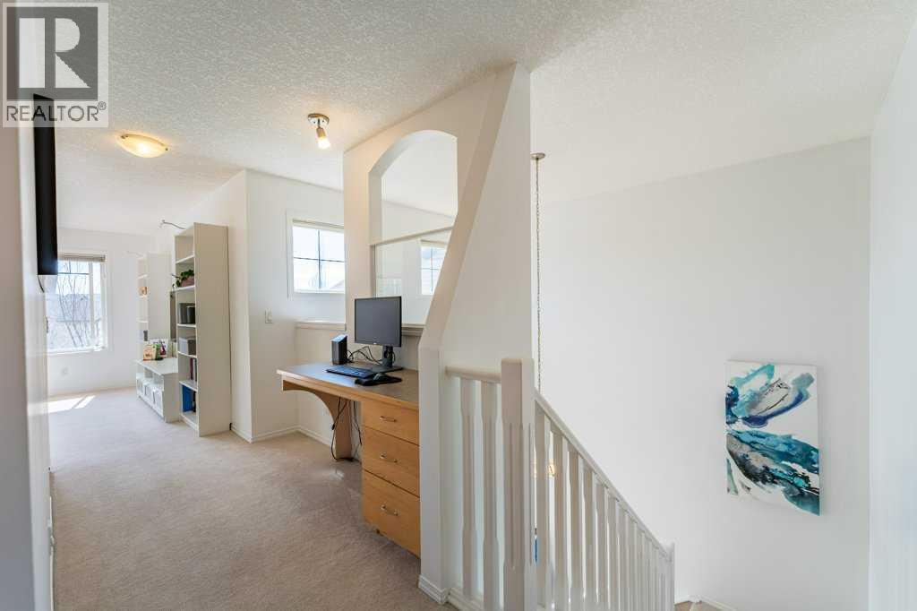 322 Rockyspring Circle NW, Calgary, Alberta  T3G 6A2 - Photo 28 - A2301357