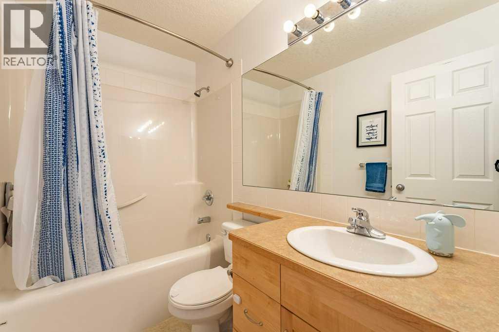 322 Rockyspring Circle NW, Calgary, Alberta  T3G 6A2 - Photo 43 - A2301357
