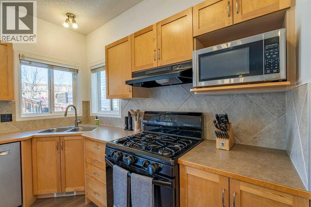 322 Rockyspring Circle NW, Calgary, Alberta  T3G 6A2 - Photo 12 - A2301357