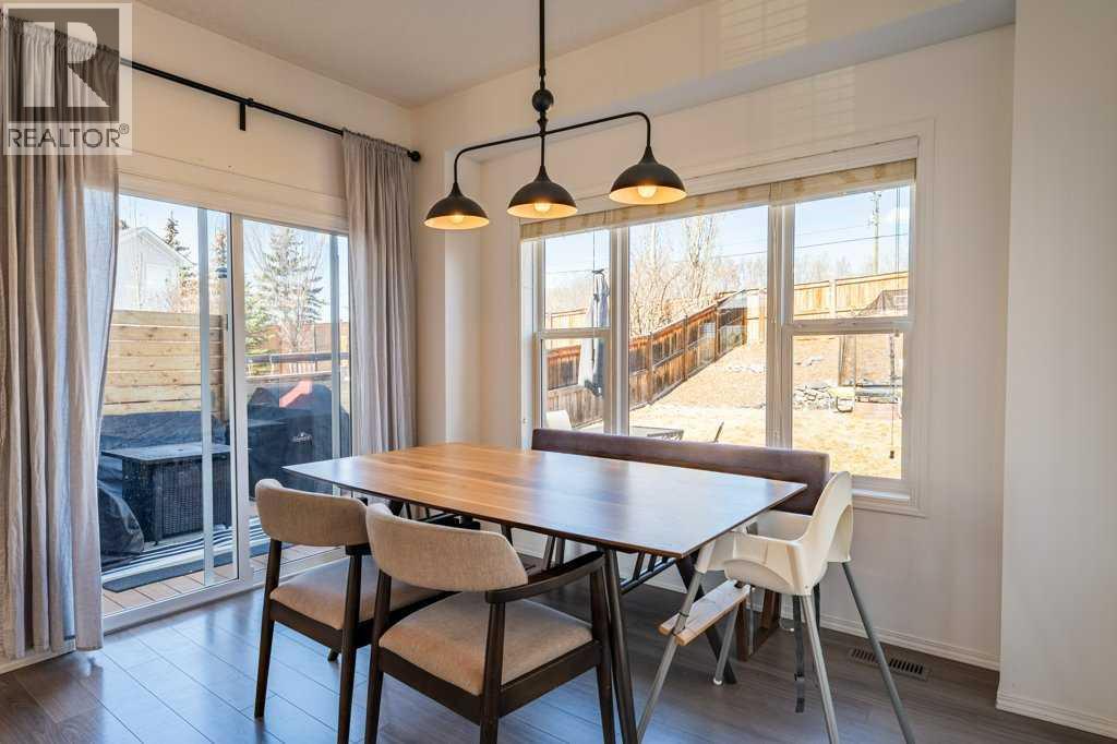 322 Rockyspring Circle NW, Calgary, Alberta  T3G 6A2 - Photo 15 - A2301357
