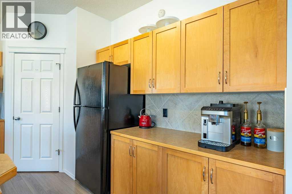 322 Rockyspring Circle NW, Calgary, Alberta  T3G 6A2 - Photo 10 - A2301357