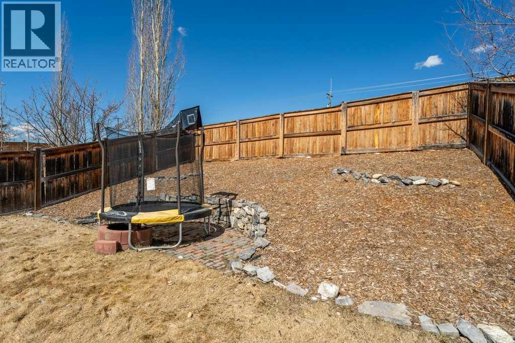 322 Rockyspring Circle NW, Calgary, Alberta  T3G 6A2 - Photo 21 - A2301357