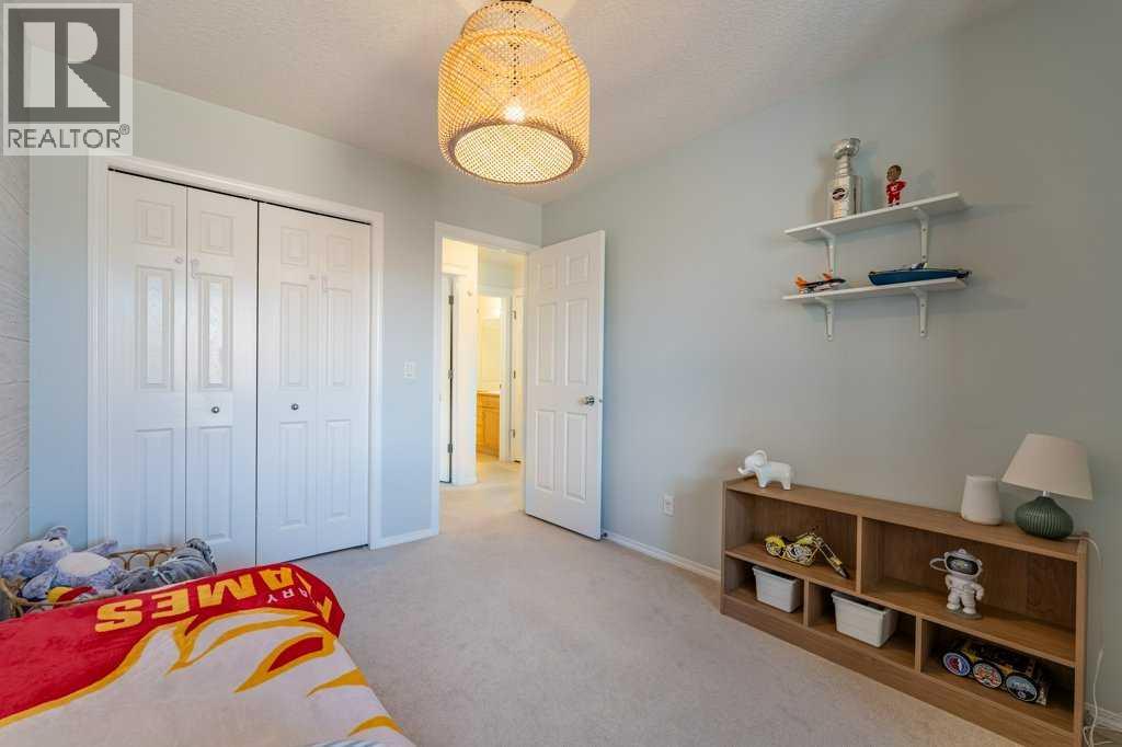 322 Rockyspring Circle NW, Calgary, Alberta  T3G 6A2 - Photo 40 - A2301357