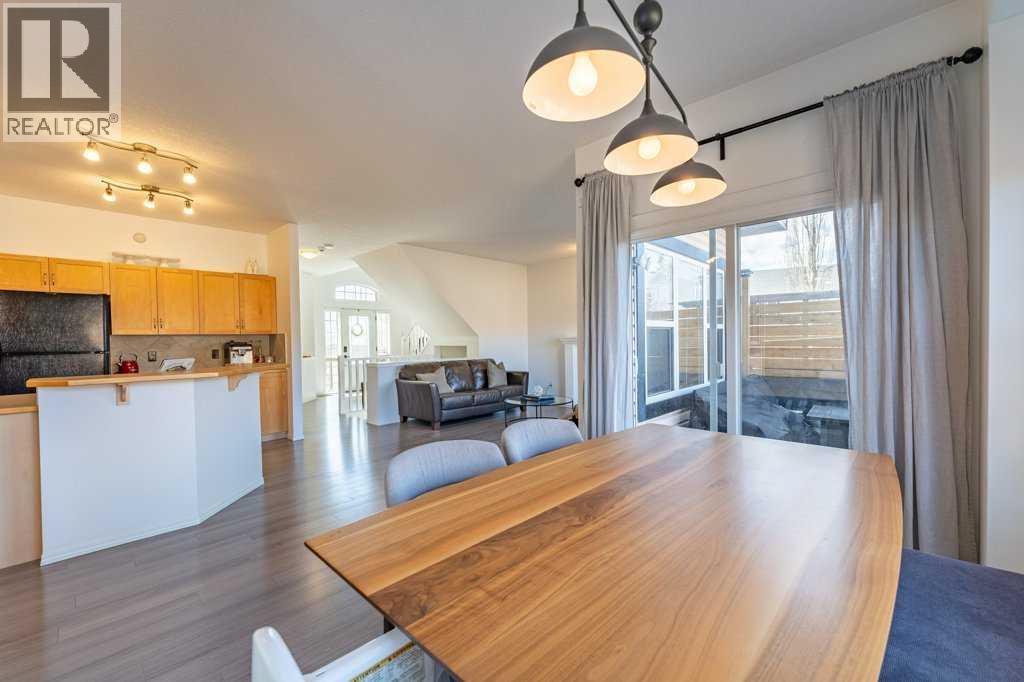 322 Rockyspring Circle NW, Calgary, Alberta  T3G 6A2 - Photo 16 - A2301357