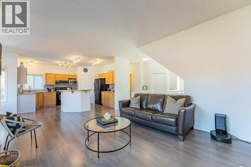 322 Rockyspring Circle NW, Calgary, Alberta  T3G 6A2 - Photo 6 - A2301357