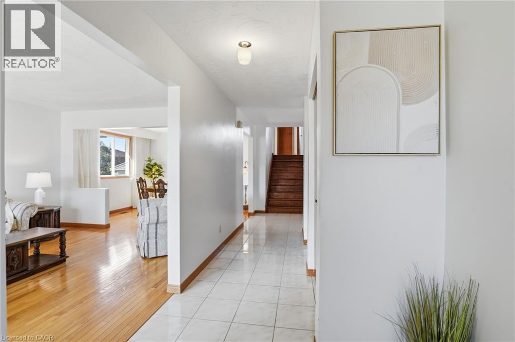 267 Greencedar Drive, Hamilton, Ontario  L9C 6S2 - Photo 7 - 40827502