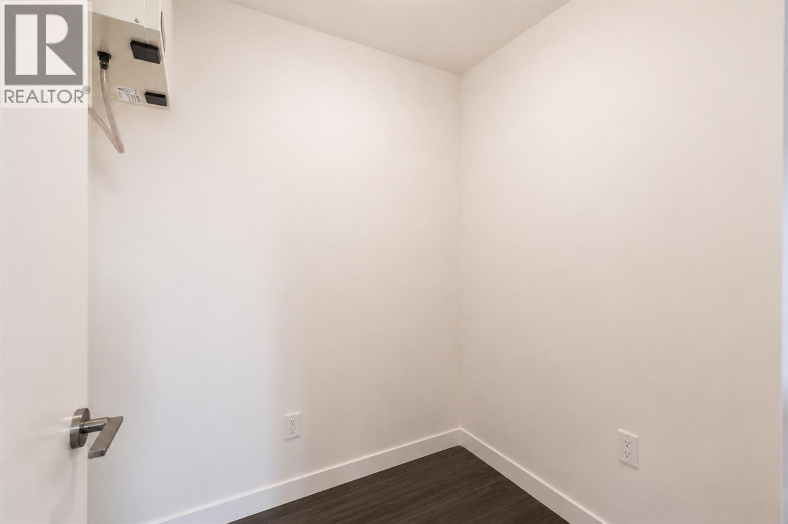 111 6677 Cambie Street, Vancouver, British Columbia  V6P 0E6 - Photo 9 - R3119927
