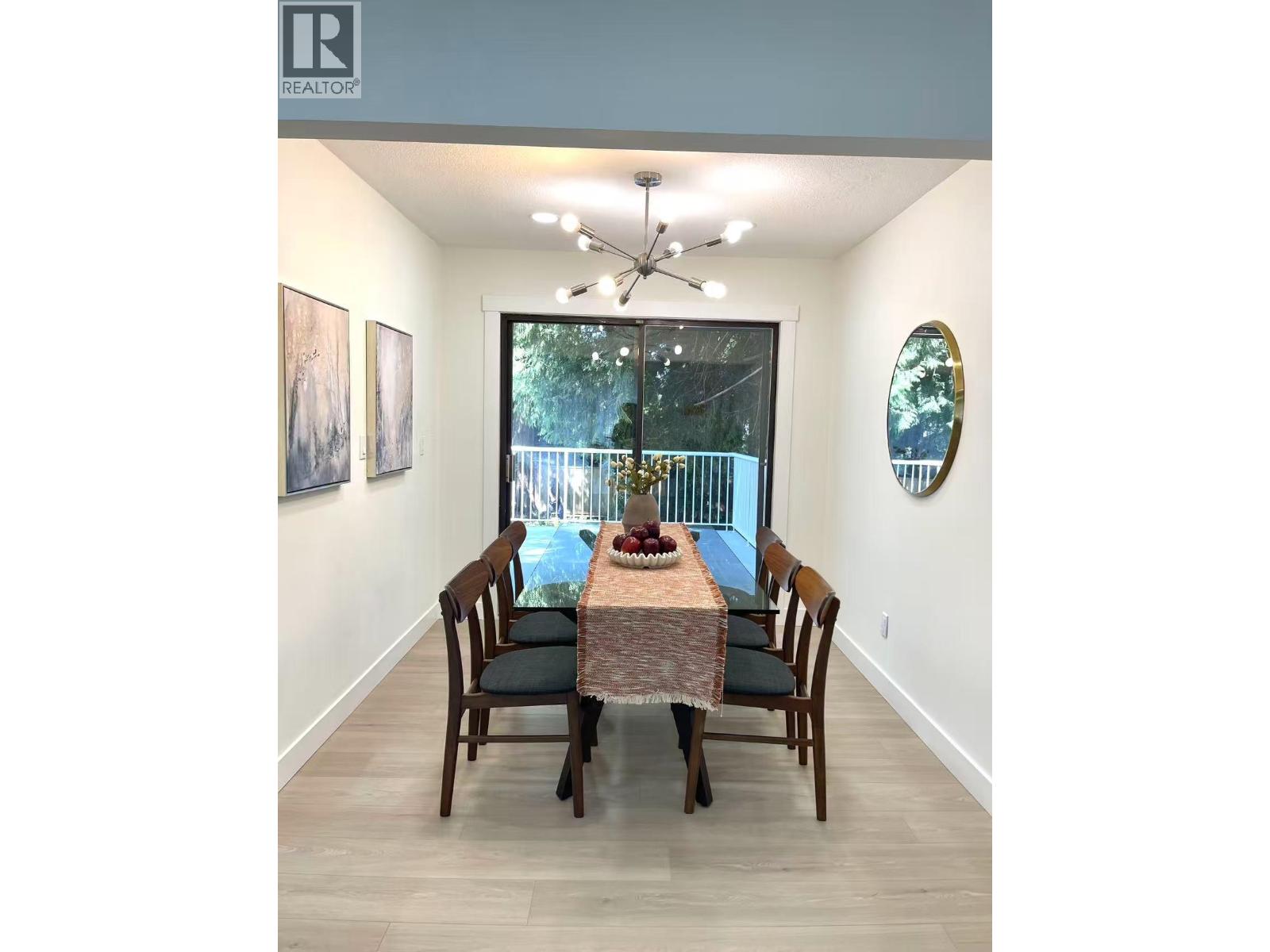 2155 Rindall Avenue, Port Coquitlam, British Columbia  V3C 1T9 - Photo 3 - R3119659