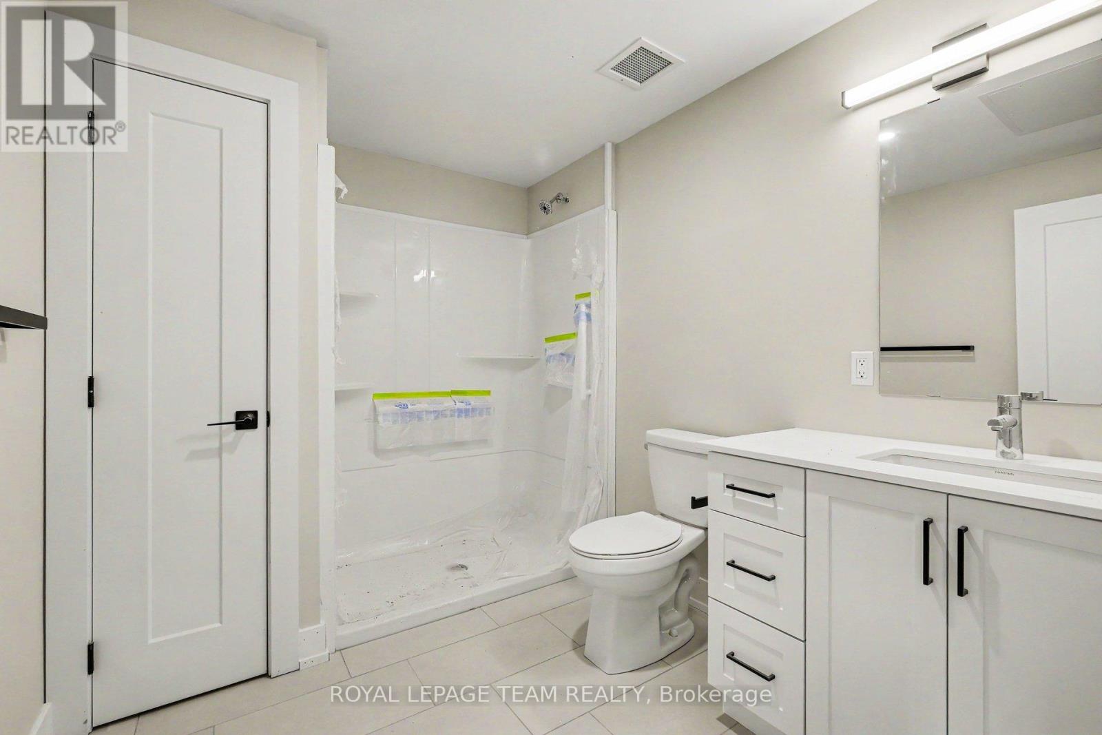 215 - 5874 County Rd #19 Road Road, North Grenville, Ontario  K0G 1J0 - Photo 10 - X13087542