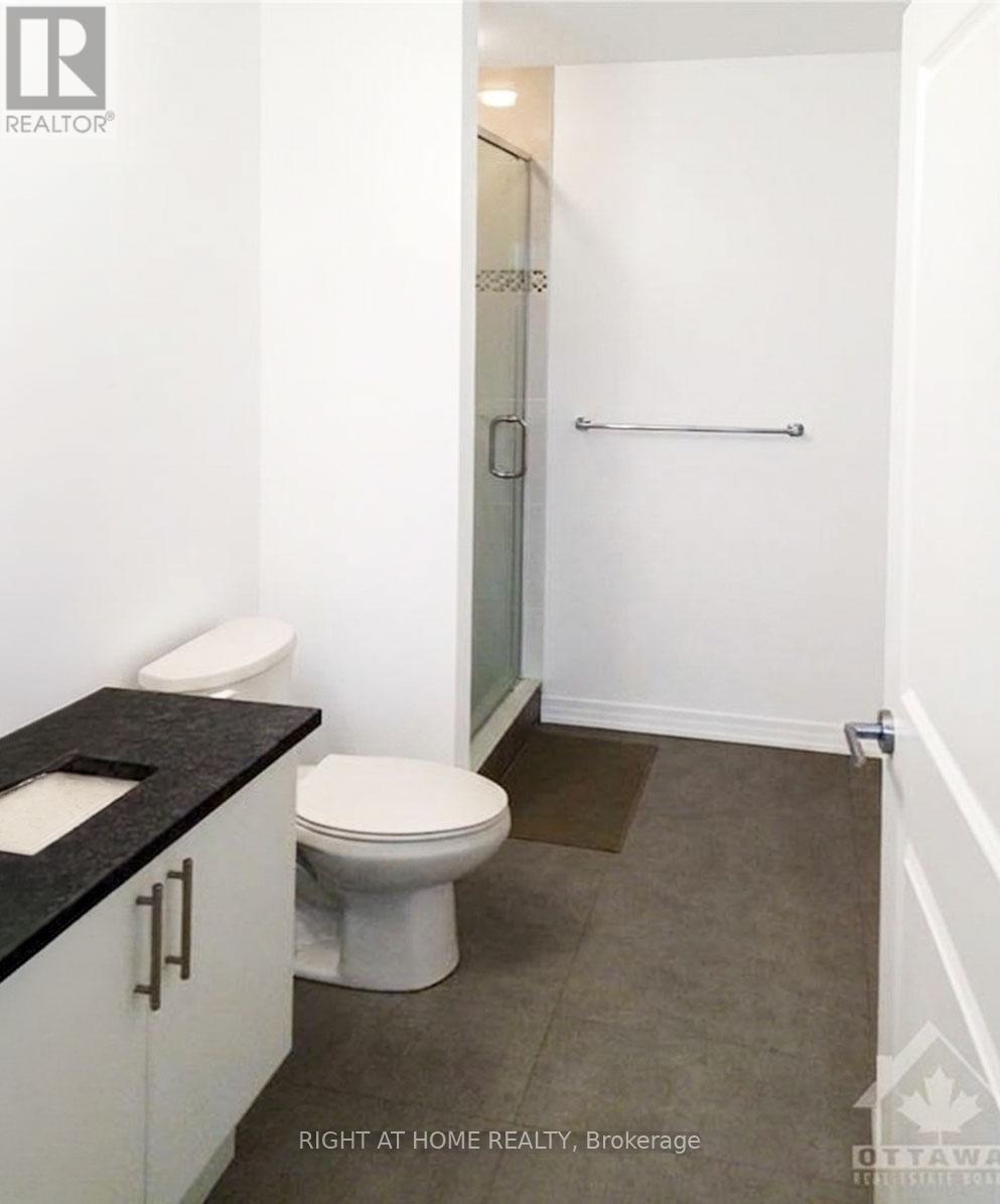 Ph1 #2703 - 242 Rideau Street, Ottawa, Ontario  K1N 5Y3 - Photo 11 - X13087550