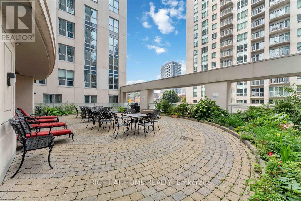 Ph1 #2703 - 242 Rideau Street, Ottawa, Ontario  K1N 5Y3 - Photo 15 - X13087550