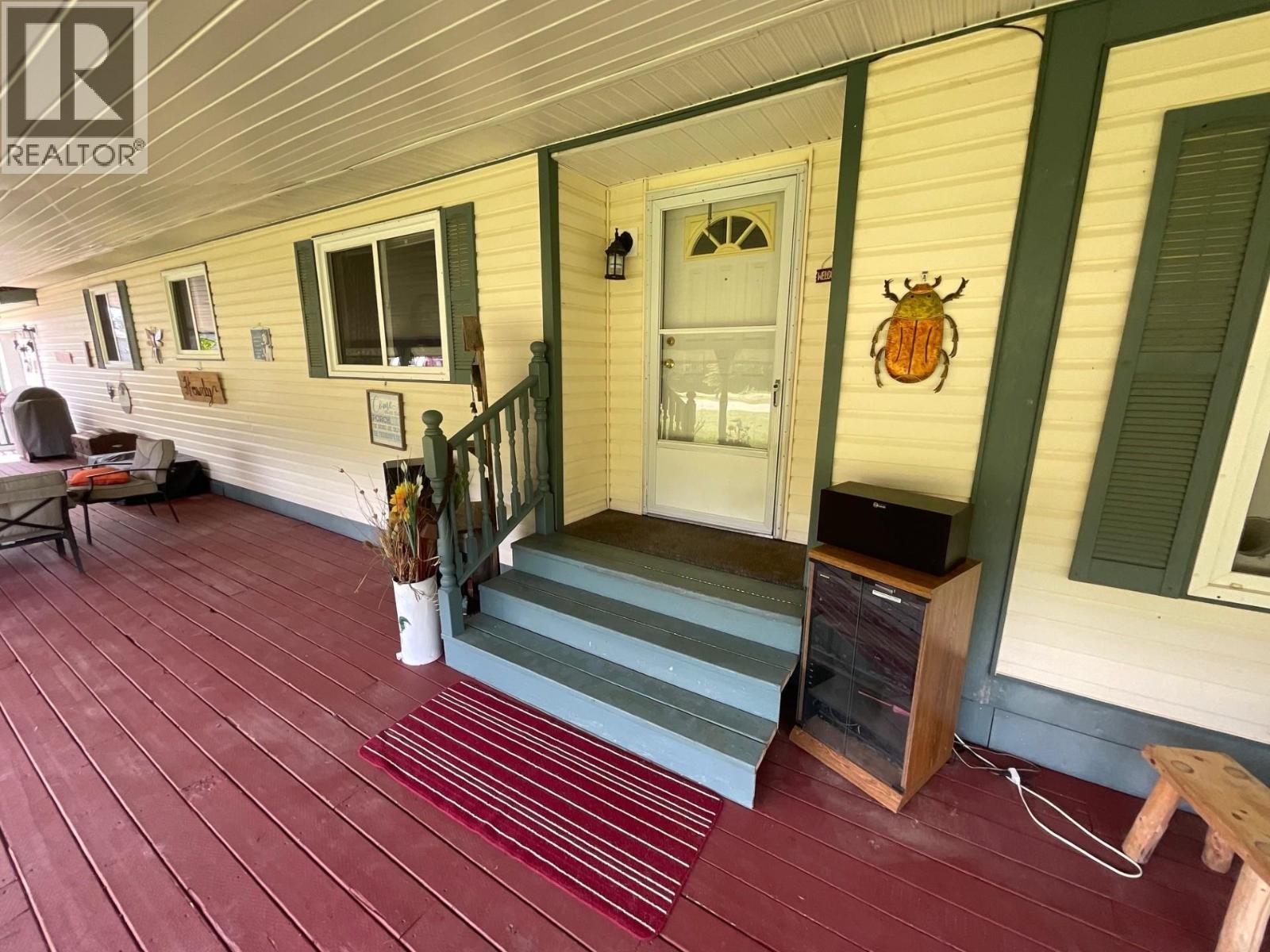 10264 97 Highway, Charlie Lake, British Columbia  V1J 8L9 - Photo 21 - R3120035