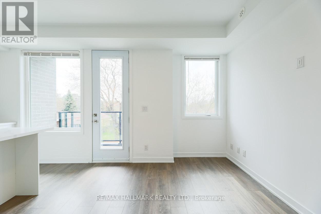 5 - 1475 O'connor Drive, Toronto, Ontario  M4B 2V5 - Photo 14 - E13087520
