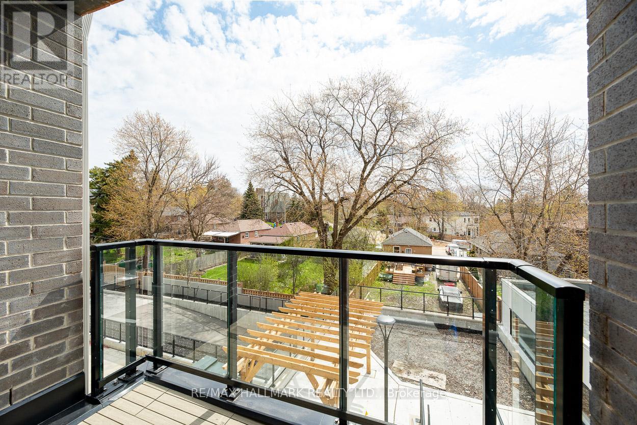 5 - 1475 O'connor Drive, Toronto, Ontario  M4B 2V5 - Photo 21 - E13087520