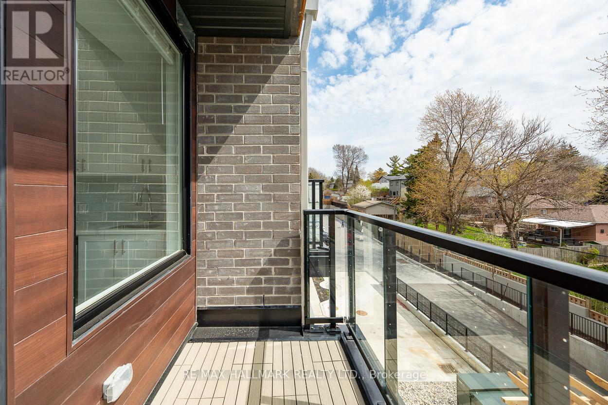 5 - 1475 O'connor Drive, Toronto, Ontario  M4B 2V5 - Photo 22 - E13087520