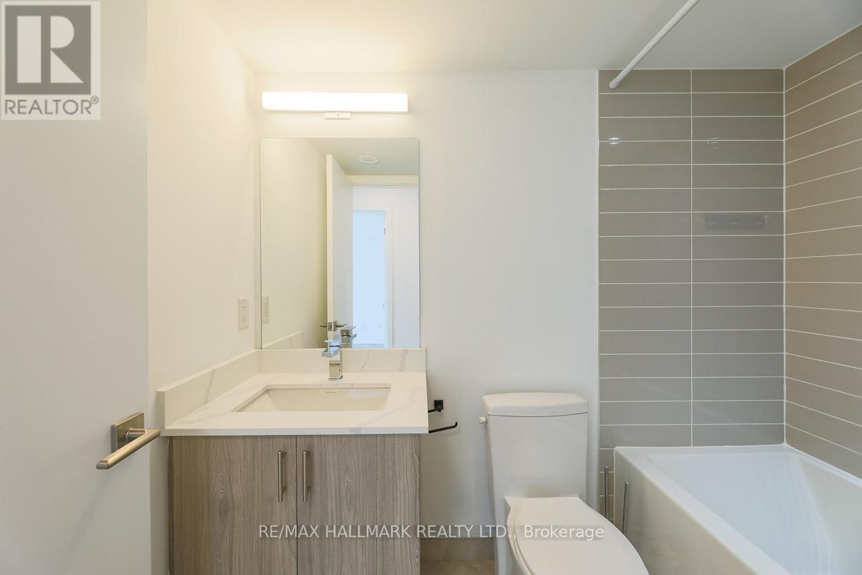 5 - 1475 O'connor Drive, Toronto, Ontario  M4B 2V5 - Photo 34 - E13087520
