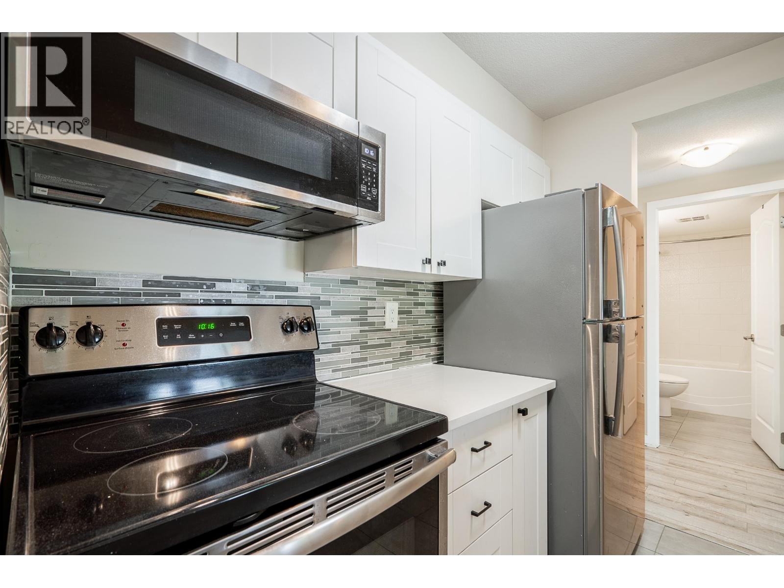 204 3183 Esmond Avenue, Burnaby, British Columbia  V5G 4V6 - Photo 12 - R3120011