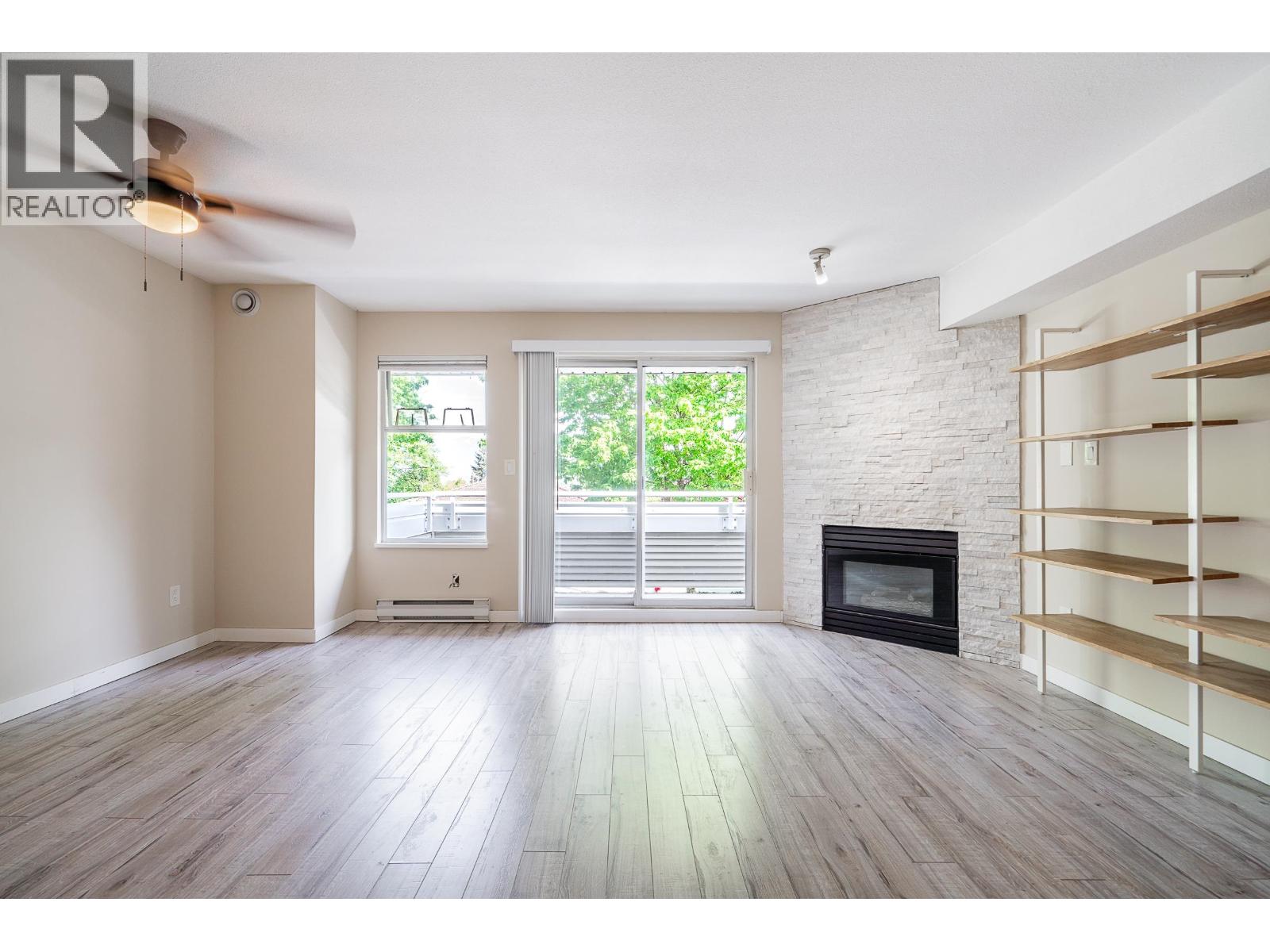 204 3183 Esmond Avenue, Burnaby, British Columbia  V5G 4V6 - Photo 5 - R3120011