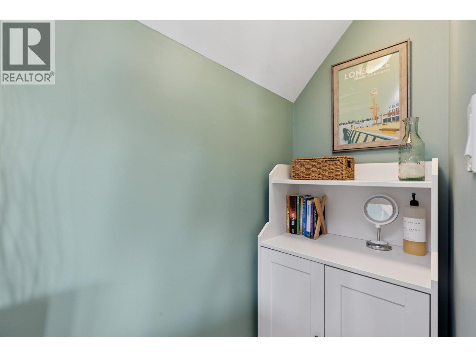 1 244 E 5th Street, North Vancouver, British Columbia  V7L 1L7 - Photo 26 - R3120012