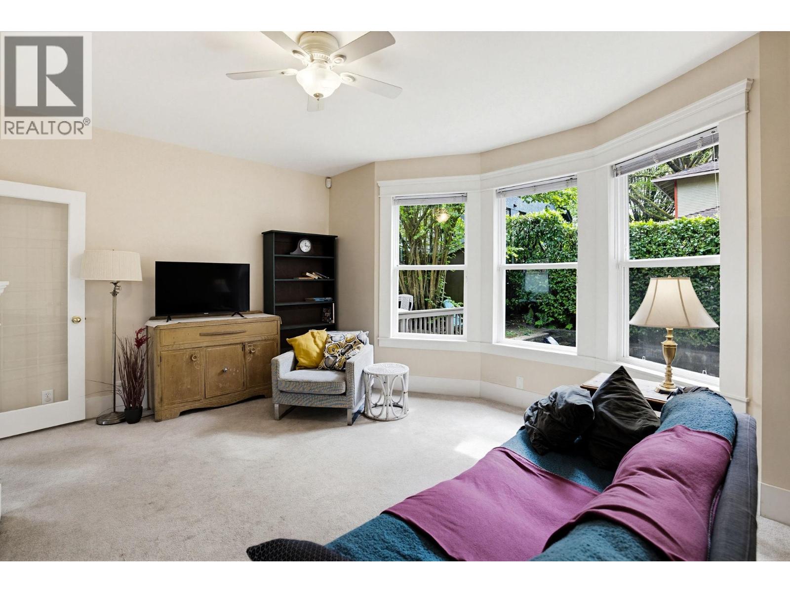 832 Salsbury Drive, Vancouver, British Columbia  V5L 4A2 - Photo 14 - R3119971