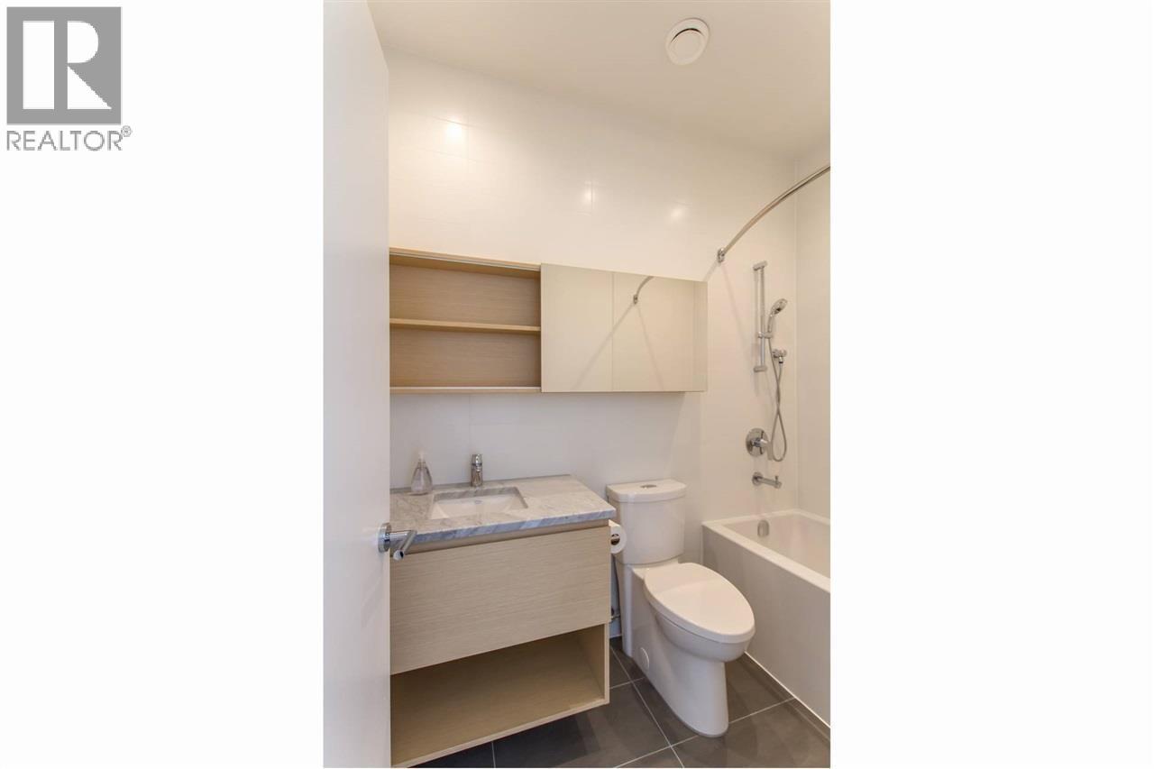 2708 525 Foster Avenue, Coquitlam, British Columbia  V3J 0H6 - Photo 9 - R3120003