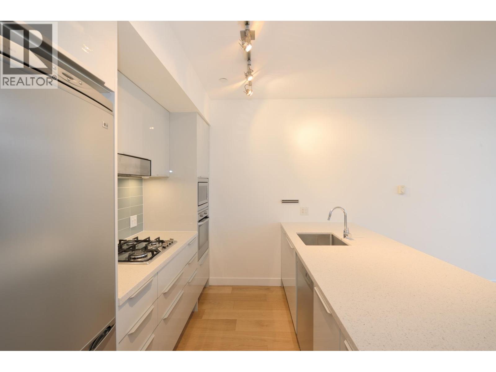 503 71 E Pender Street, Vancouver, British Columbia  V6A 1S9 - Photo 2 - R3120020