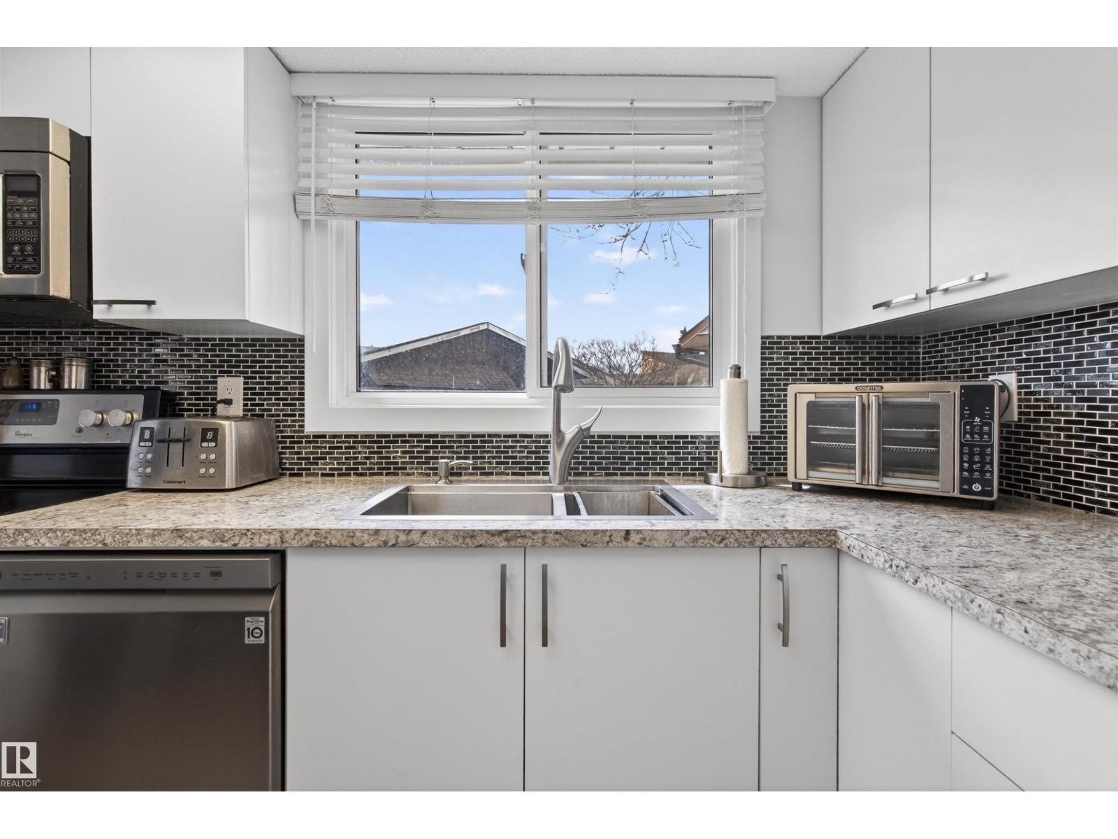 #205 13831 24 St Nw Nw, Edmonton, Alberta  T5Y 1K1 - Photo 7 - E4485869
