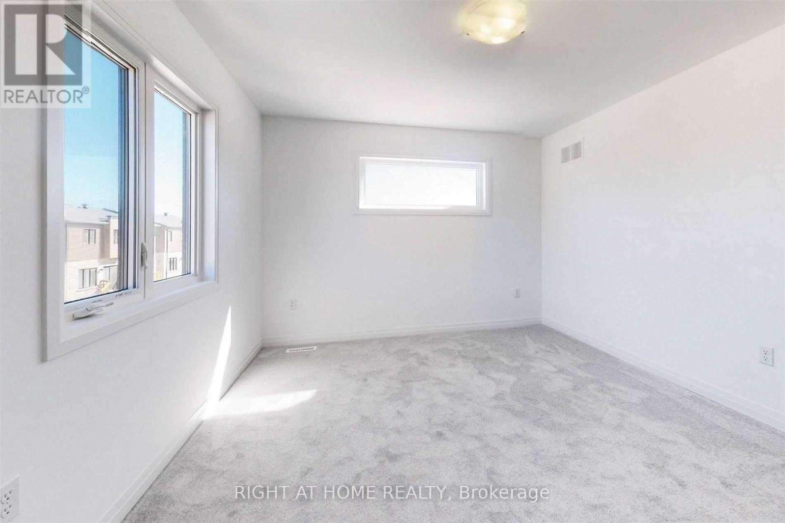 94 Fairlane Avenue, Barrie (Painswick South), Ontario  L9J 0M5 - Photo 16 - S13087536