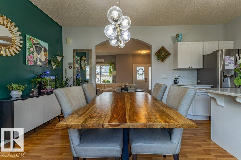 1676 Tomlinson Cm Nw, Edmonton, Alberta  T6R 3J3 - Photo 17 - E4485871
