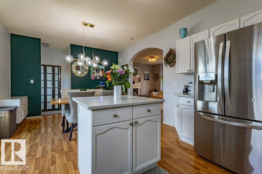 1676 Tomlinson Cm Nw, Edmonton, Alberta  T6R 3J3 - Photo 23 - E4485871