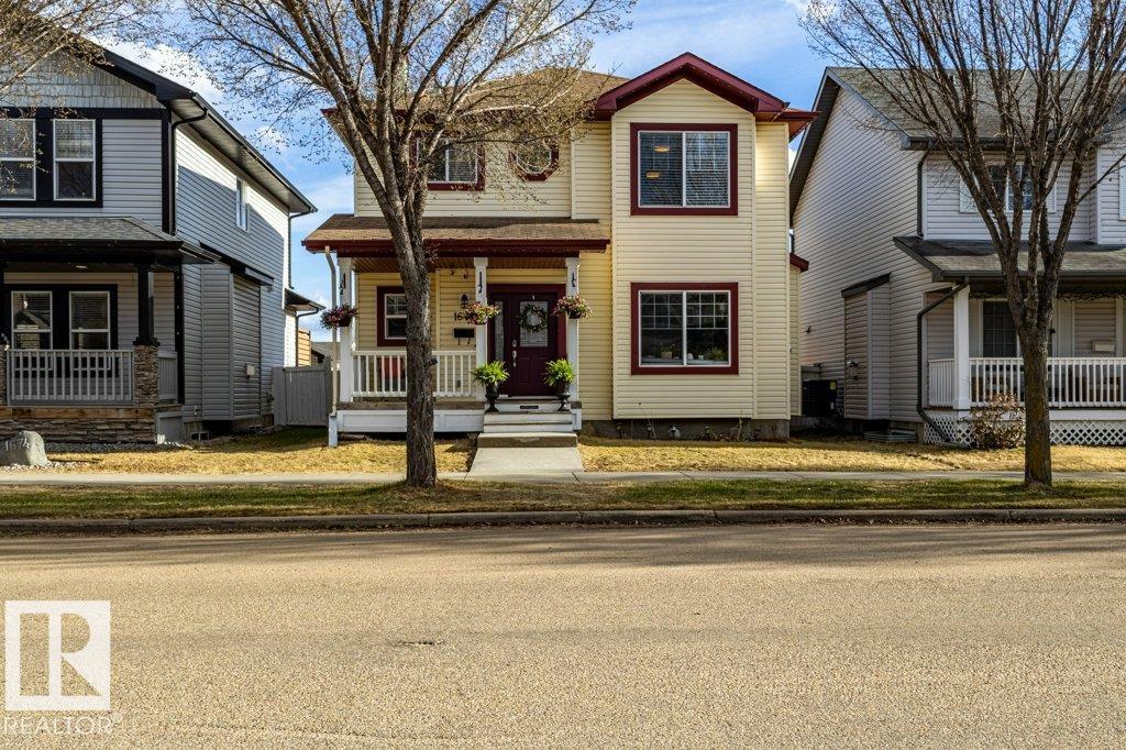 1676 Tomlinson Cm Nw, Edmonton, Alberta  T6R 3J3 - Photo 3 - E4485871