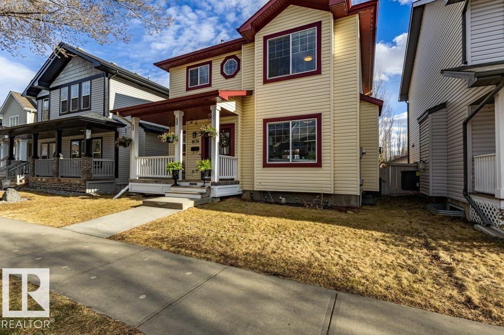 1676 Tomlinson Cm Nw, Edmonton, Alberta  T6R 3J3 - Photo 5 - E4485871