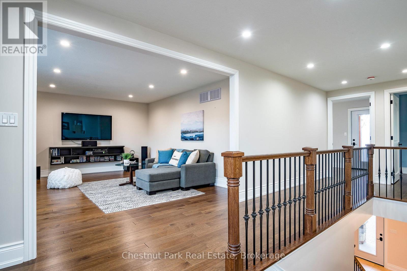47 Glen Road, Collingwood, Ontario  L9Y 0X2 - Photo 32 - S12905046