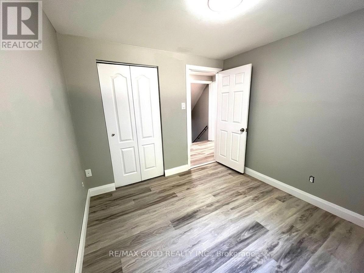 156 Mooregate Crescent, Kitchener, Ontario  N2M 2G1 - Photo 36 - X13060032
