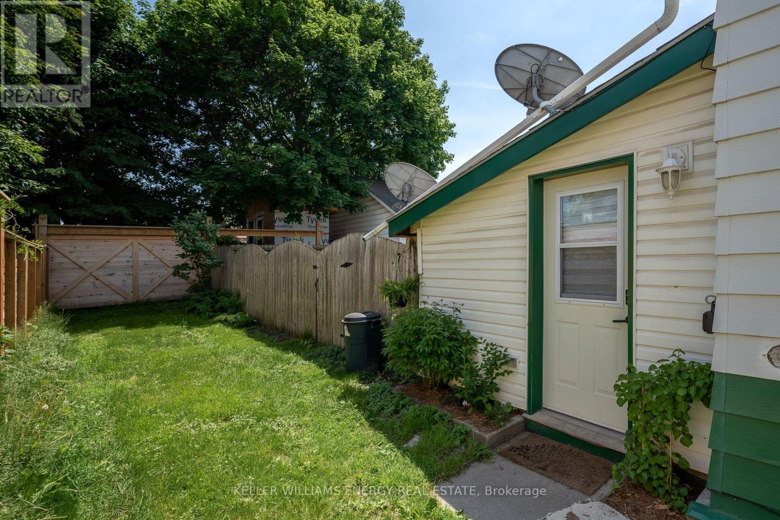 60 Picton Main Street, Prince Edward County, Ontario  K0K 2T0 - Photo 5 - X13087604