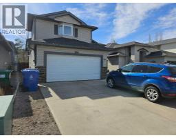 58 HERITAGE Circle W, Lethbridge, Alberta