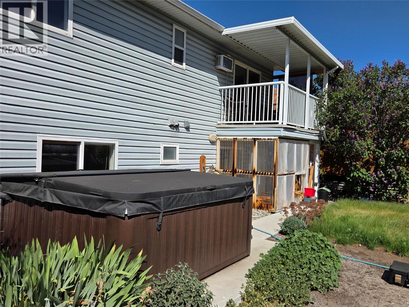 425 3rd Avenue, Keremeos, British Columbia  V0X 1N2 - Photo 26 - 10385674
