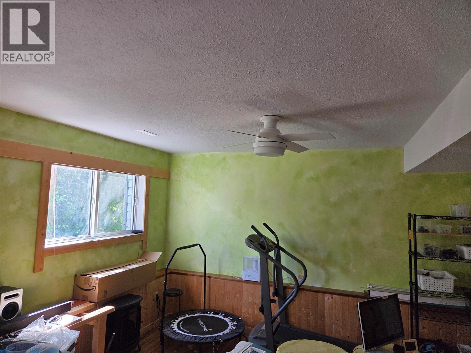 425 3rd Avenue, Keremeos, British Columbia  V0X 1N2 - Photo 20 - 10385674