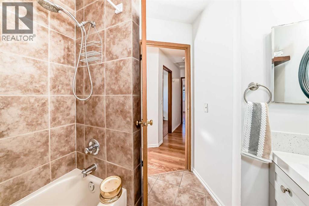 11 Martinridge Place Ne, Calgary, Alberta  T3J 3B8 - Photo 32 - A2305150