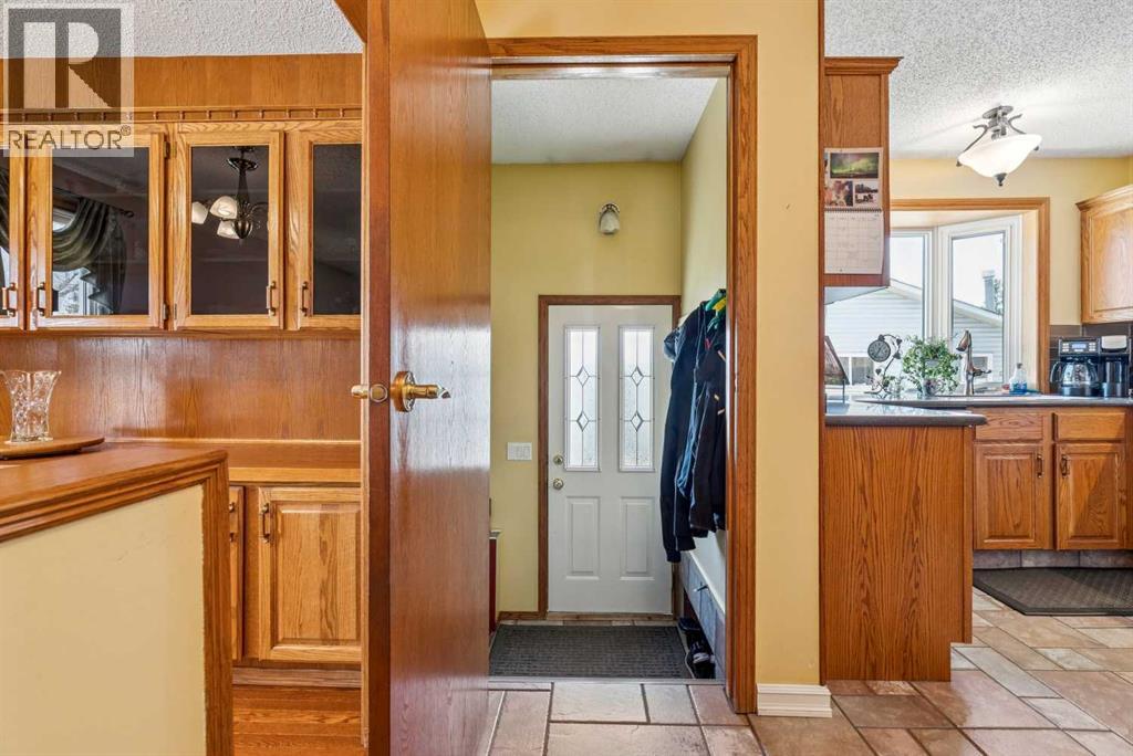 320 Whiteview Road NE, Calgary, Alberta  T1Y 1P8 - Photo 16 - A2307123