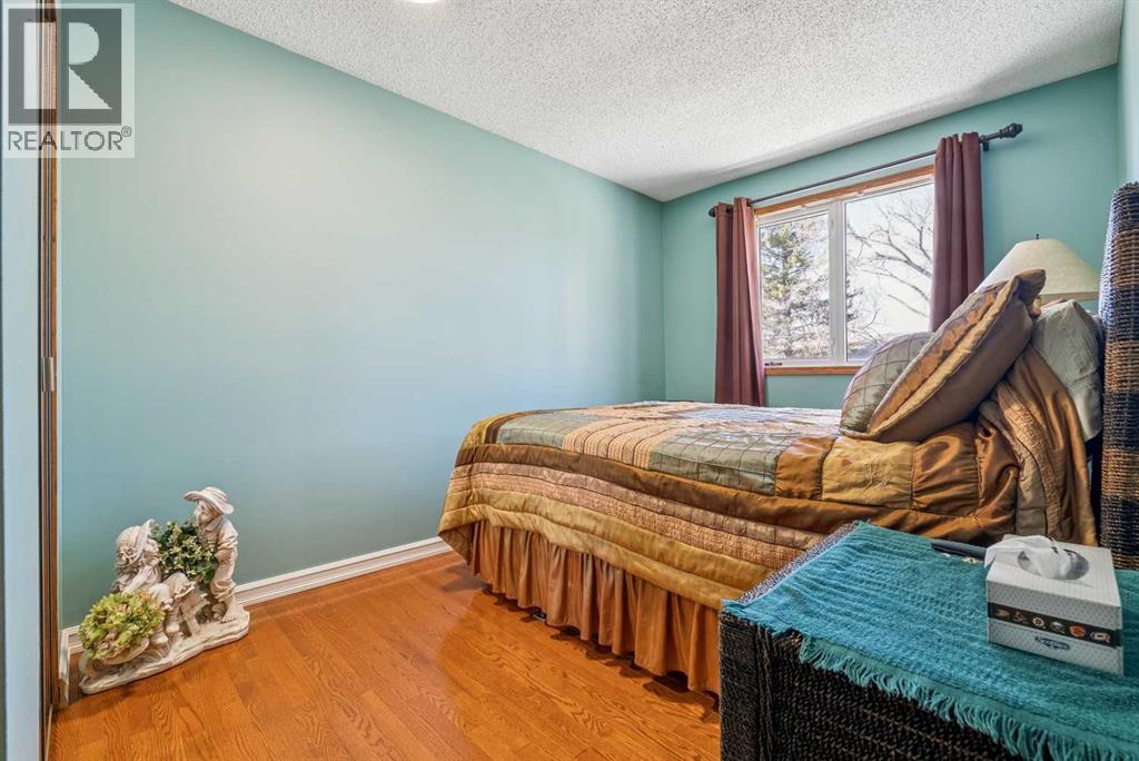 320 Whiteview Road NE, Calgary, Alberta  T1Y 1P8 - Photo 25 - A2307123