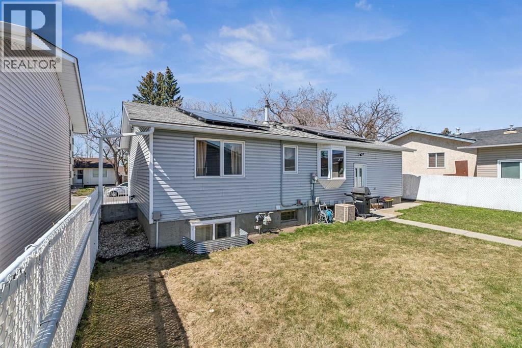 320 Whiteview Road NE, Calgary, Alberta  T1Y 1P8 - Photo 32 - A2307123