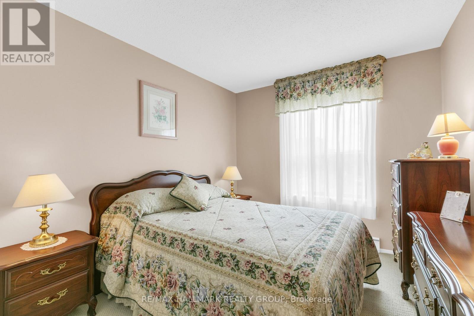 401 - 200 Lafontaine Avenue E, Ottawa, Ontario  K1L 8K8 - Photo 18 - X13087572