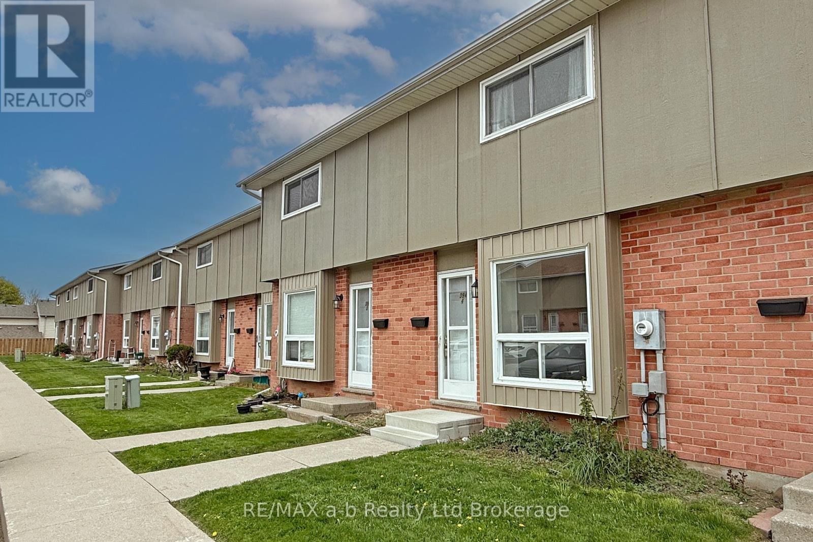 4 - 394 Springbank Avenue N, Woodstock (Woodstock - North), Ontario  N4T 1L1 - Photo 2 - X13087622